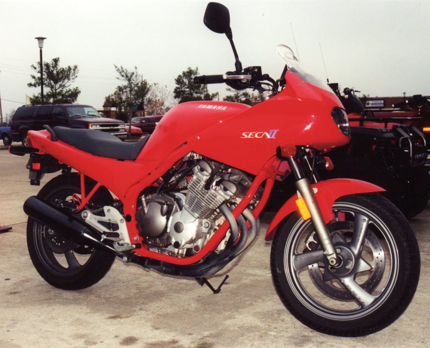 YAMAHA XJ 600 DIVERSION 2000 600 cm3 | moto routière | 68 